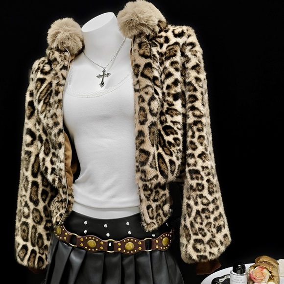 Hello Gorgeous! Leopard Faux Fur Hooded Outerwear - Brown - Picture 6 of 8